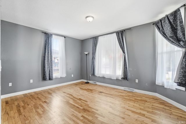 920 First Street, Huntington, IN 46750