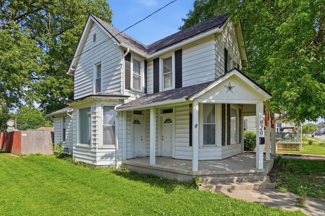920 First Street, Huntington, IN 46750
