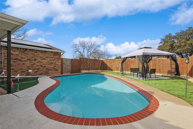 5632 Terry Street, The Colony, TX 75056