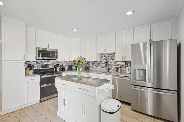 5632 Terry Street, The Colony, TX 75056