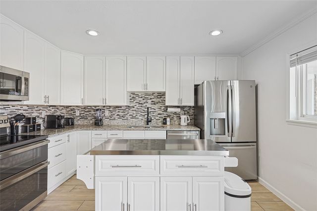 5632 Terry Street, The Colony, TX 75056