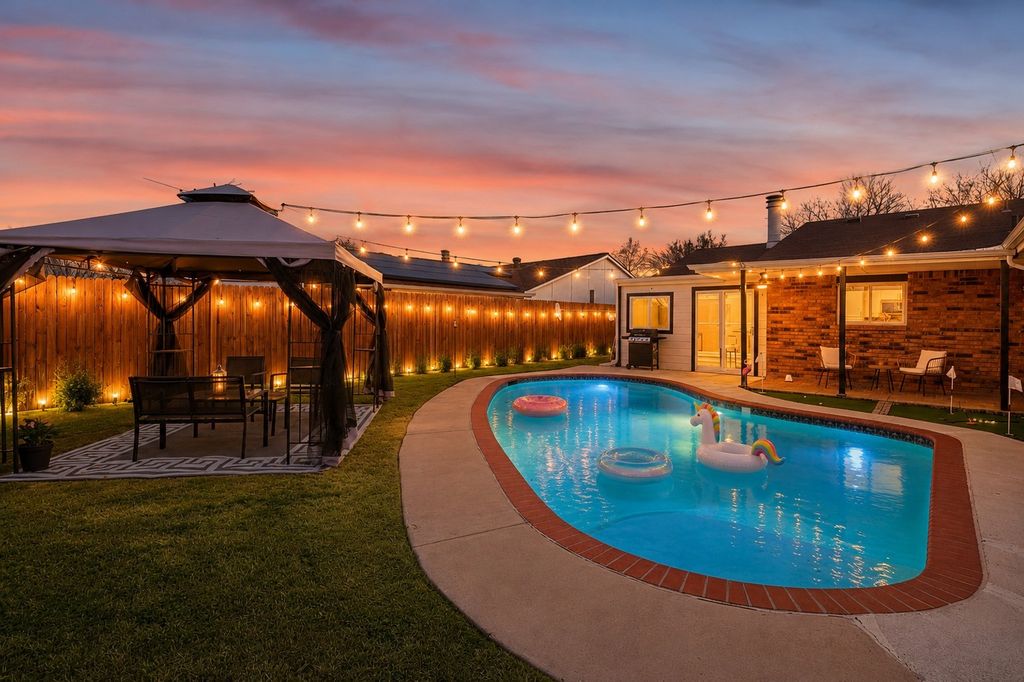 5632 Terry Street, The Colony, TX 75056