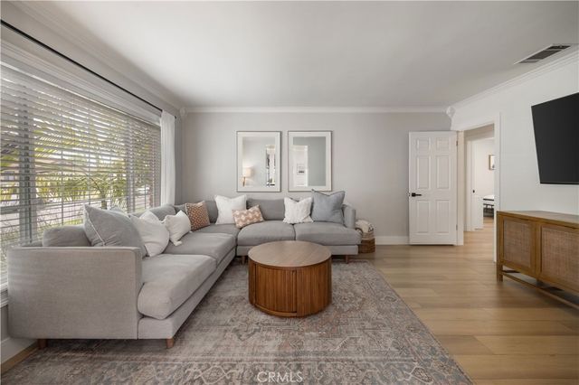 6541 E Walkerton, Long Beach, CA 90808