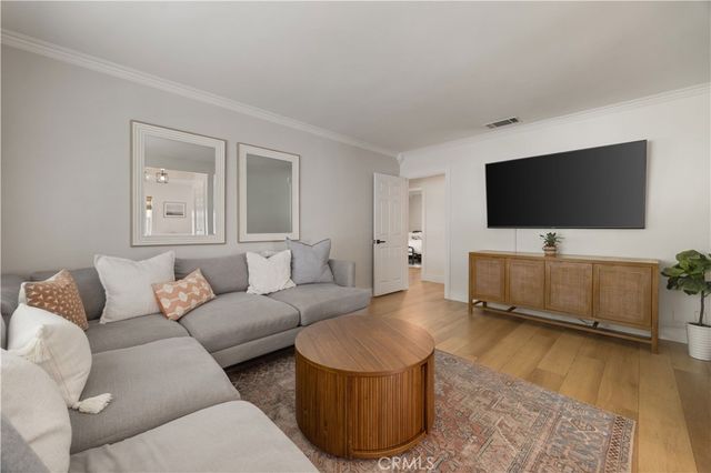 6541 E Walkerton, Long Beach, CA 90808