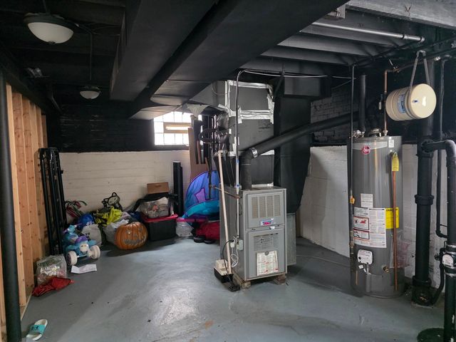 14218 S Stewart Avenue, Riverdale, IL 60827