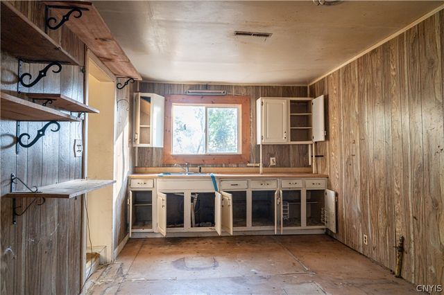 6858 Fairway Drive, Westmoreland, NY 13490