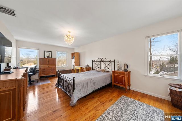 197 Kinderkamack Road, Oradell, NJ 07649