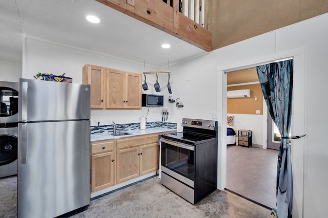 235 Hcr 2128, Whitney, TX 76692