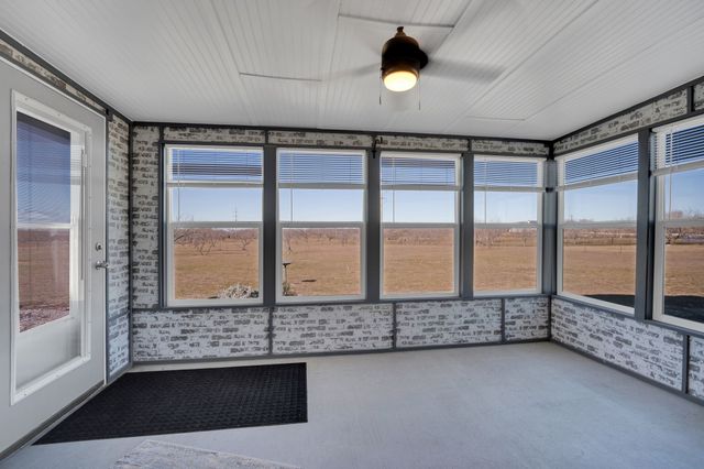 235 Hcr 2128, Whitney, TX 76692