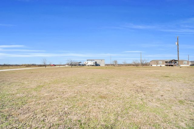 235 Hcr 2128, Whitney, TX 76692