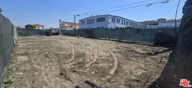 118 W 87th Place, Los Angeles, CA 90003