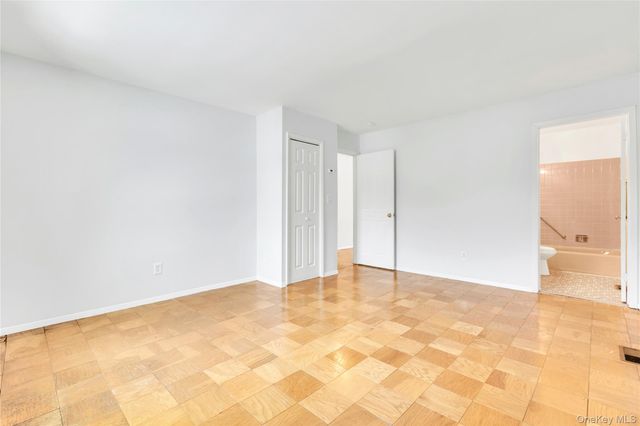 51 Jefferson Oval D, Yorktown Heights, NY 10598