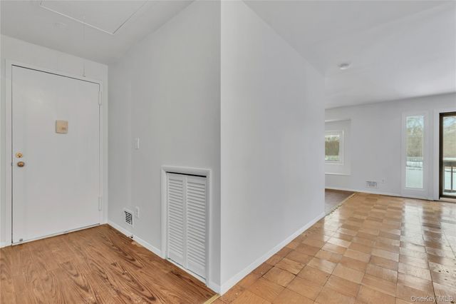 51 Jefferson Oval D, Yorktown Heights, NY 10598