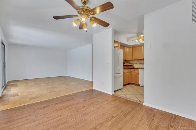 51 Jefferson Oval D, Yorktown Heights, NY 10598