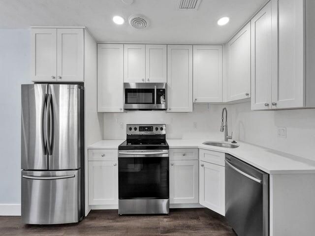 332 Walton Boulevard, West Palm Beach, FL 33405