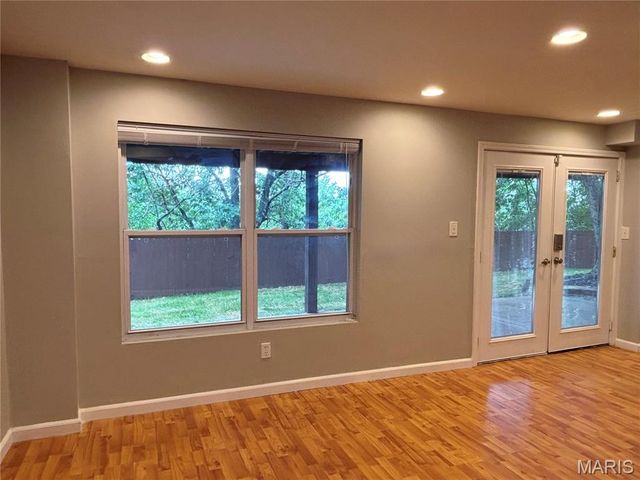 408 Bethany Court, Valley Park, MO 63088