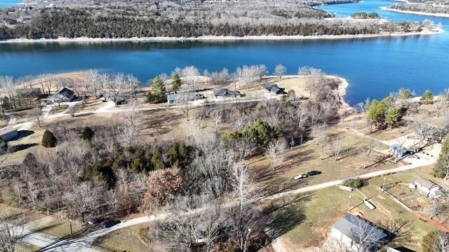 22236 Evergreen Court, Golden, MO 65658