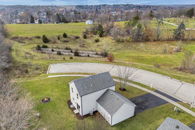 632 Partridge PARKWAY, Genoa City, WI 53128