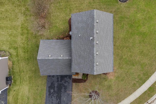 632 Partridge PARKWAY, Genoa City, WI 53128