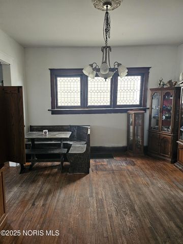 709 Wayne Avenue, Defiance, OH 43512