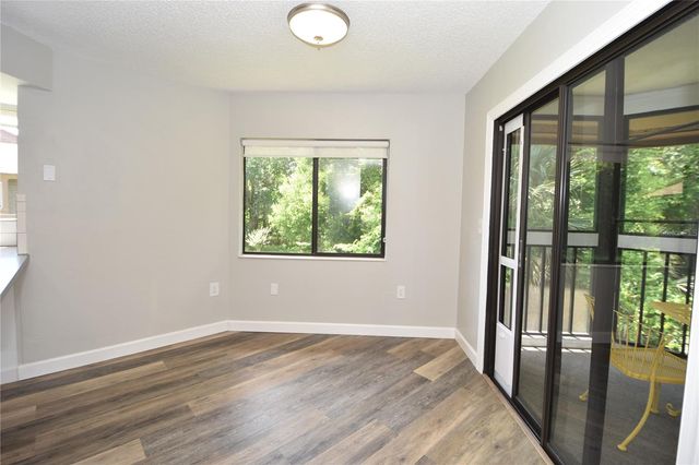 4 SOUTHBURY COURT 4, Palm Coast, FL 32137