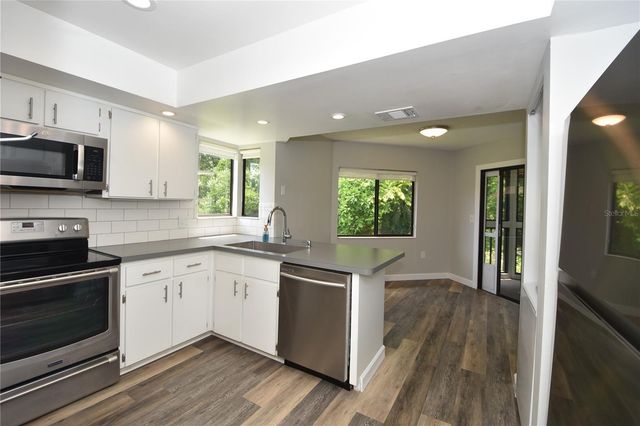 4 SOUTHBURY COURT 4, Palm Coast, FL 32137