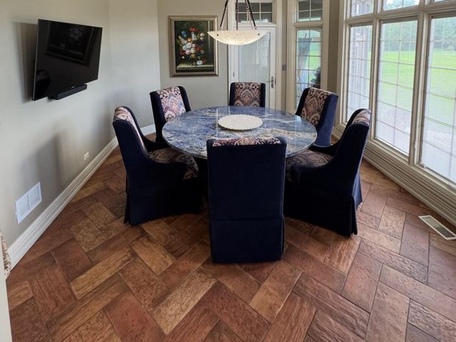 16W122 91st Street, Burr Ridge, IL 60527