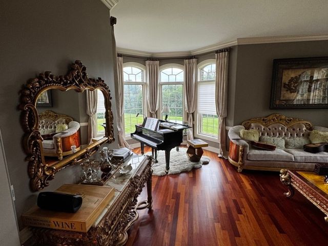 16W122 91st Street, Burr Ridge, IL 60527