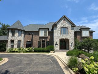 16W122 91st Street, Burr Ridge, IL 60527