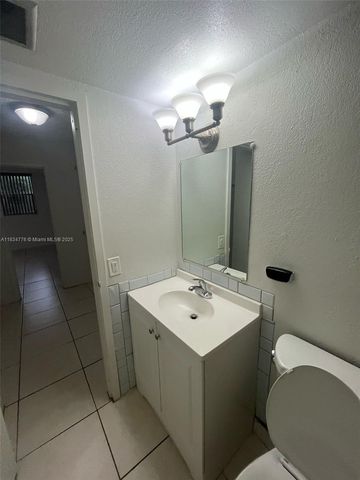1805 Sans Souci Blvd 215, North Miami, FL 33181