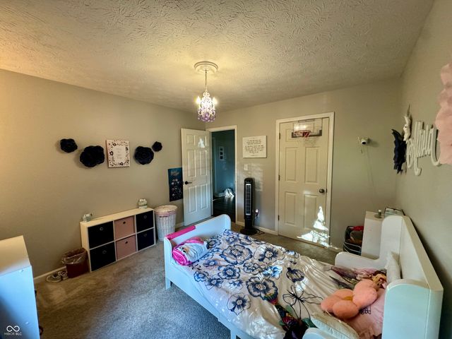 333 Elmscourt Circle, Greenwood, IN 46142