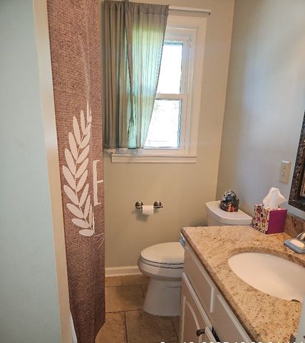 1312 Stanford Rd, Dothan, AL 36305