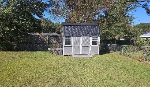 1312 Stanford Rd, Dothan, AL 36305