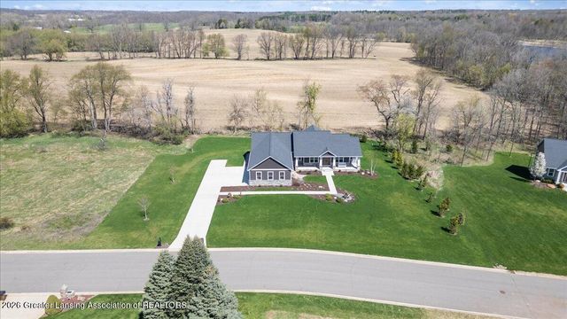 7365 Cross Creek Drive, Laingsburg, MI 48848