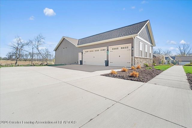 7365 Cross Creek Drive, Laingsburg, MI 48848