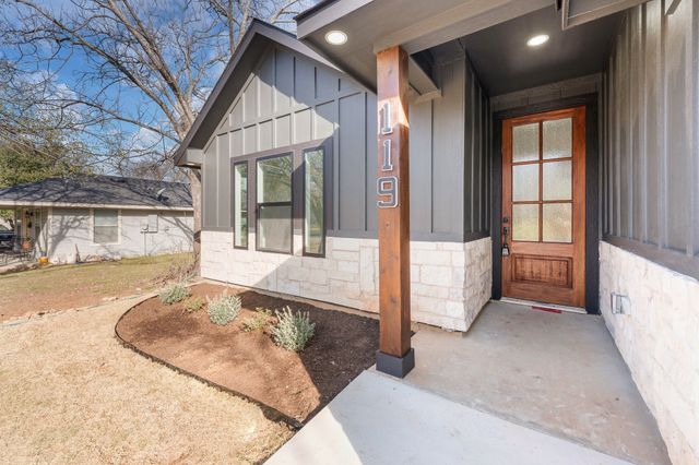 119 Smith Street, Hillsboro, TX 76645