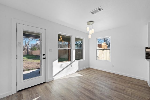 119 Smith Street, Hillsboro, TX 76645