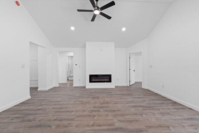 119 Smith Street, Hillsboro, TX 76645