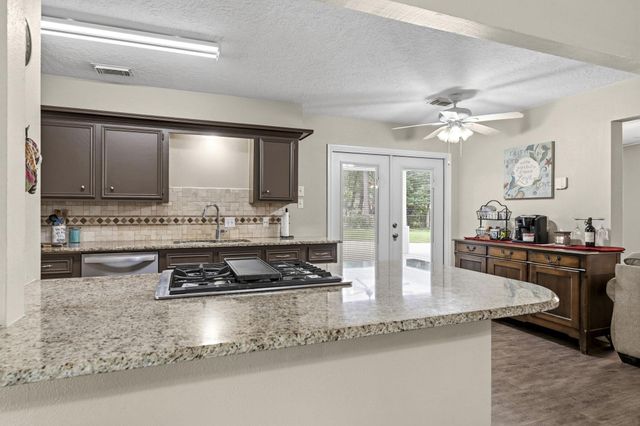 21809 Tophill Drive, Spring, TX 77388
