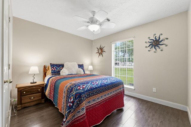 21809 Tophill Drive, Spring, TX 77388