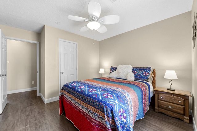 21809 Tophill Drive, Spring, TX 77388