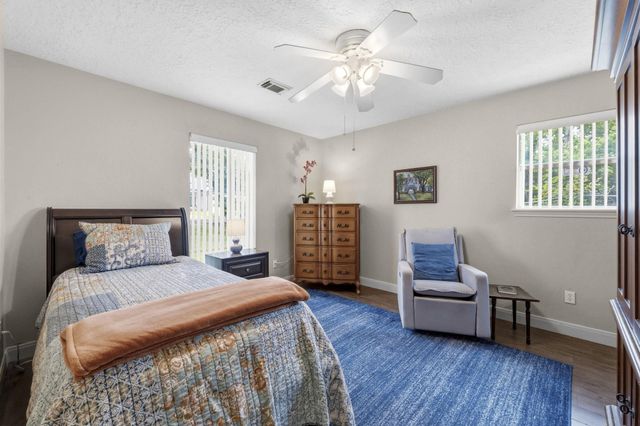 21809 Tophill Drive, Spring, TX 77388
