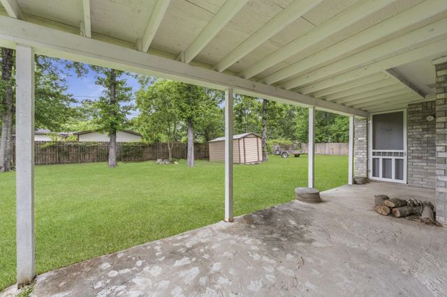 21809 Tophill Drive, Spring, TX 77388