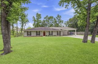 21809 Tophill Drive, Spring, TX 77388