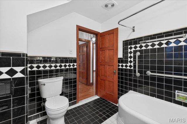 1310 Midland Drive, St Louis, MO 63130