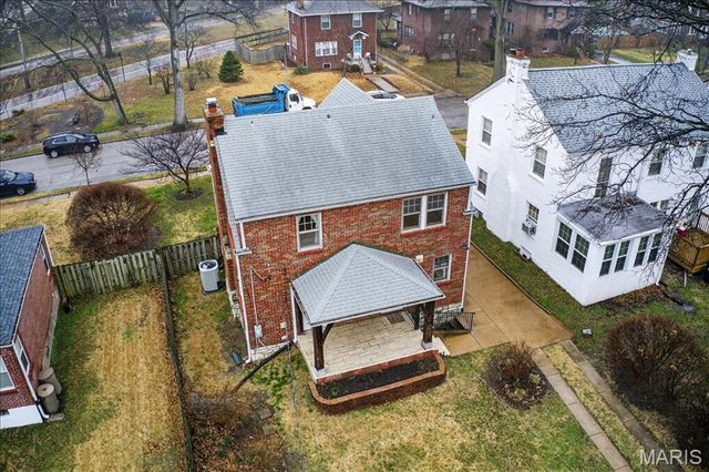 1310 Midland Drive, St Louis, MO 63130