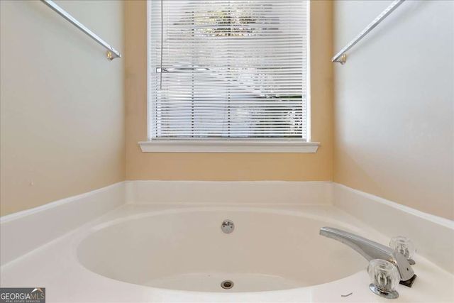 122 Lake Terrace, Mcdonough, GA 30253