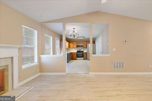 122 Lake Terrace, Mcdonough, GA 30253