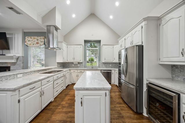 1309 Meadow Ridge Court, Southlake, TX 76092