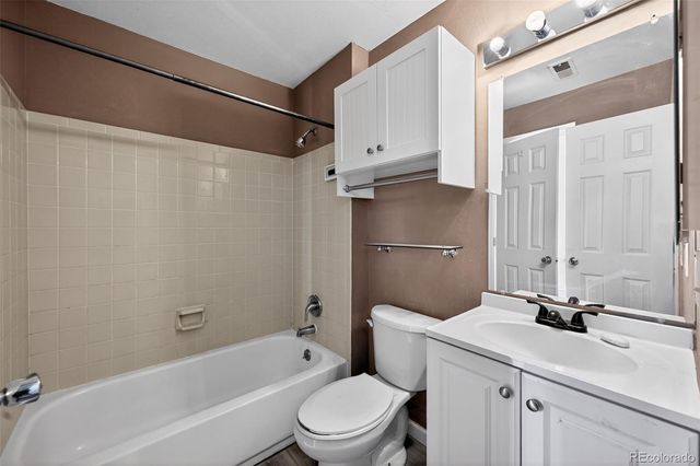 13762 E Lehigh Avenue H, Aurora, CO 80014